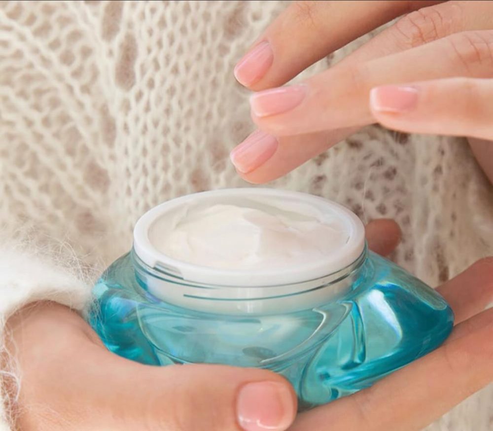 گوگولی شاپ فروش کرم آبرسان دریایی 24 ساعته Hydra marine 24h cream در تهران پاسداران